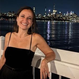 Meet your Posher, Carmen